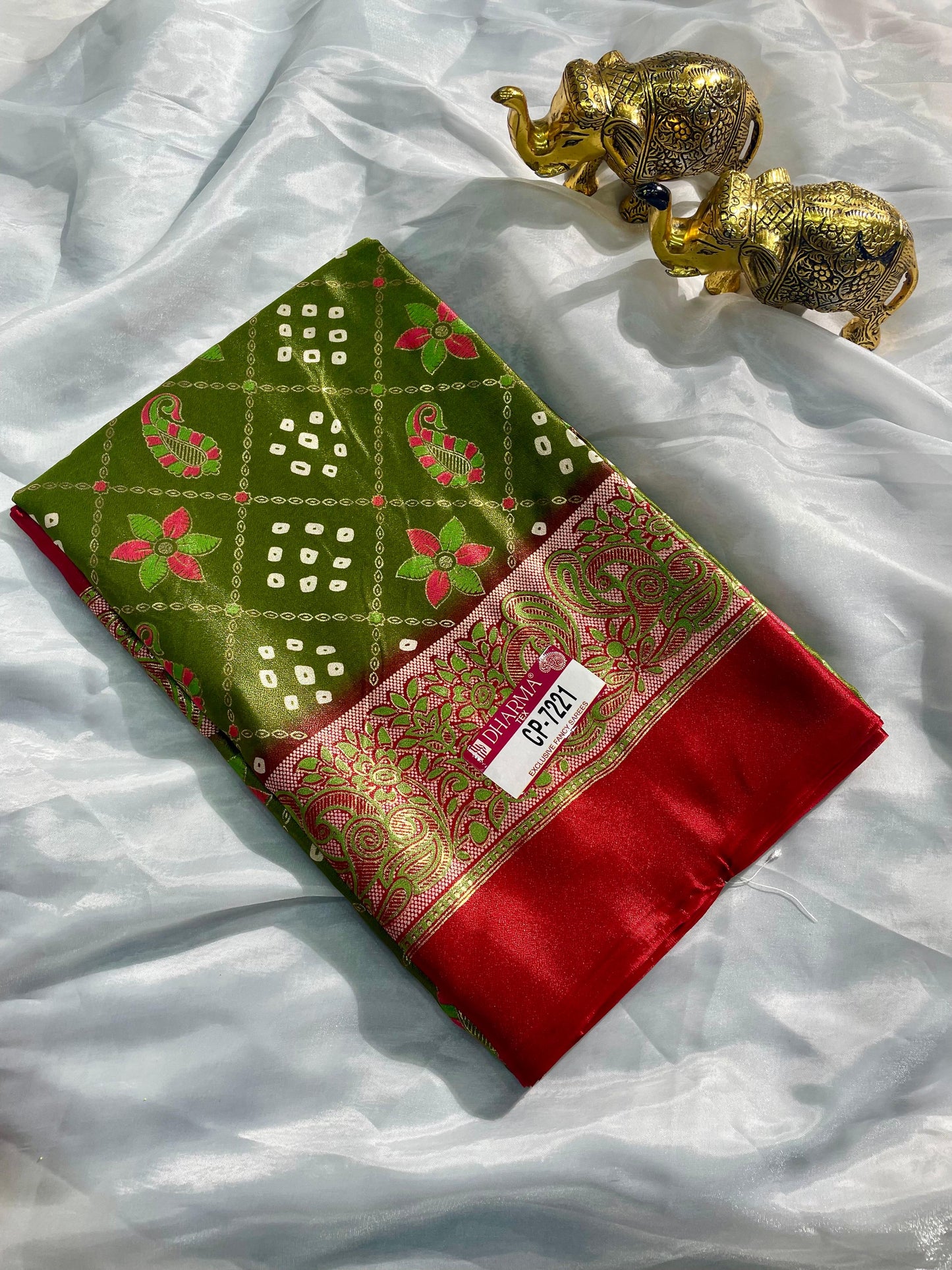 CP-7221 BRIGHT MOSS FABRIC SAREE WITH BEAUTIFUL DESIGN WITH RICH PALLU DESIGN WITH FLORAL PRINT BORDER WITH BLOUSE
