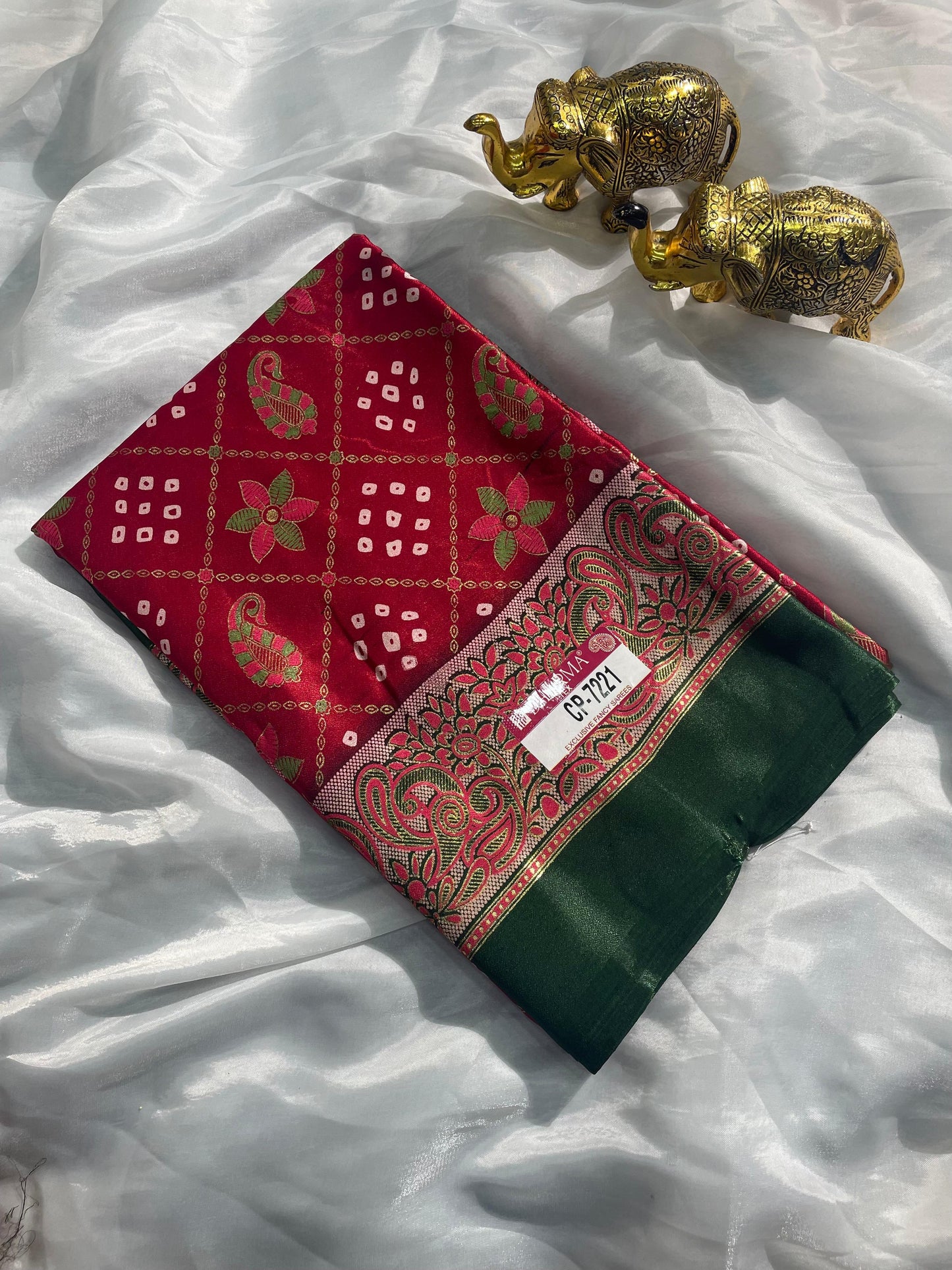 CP-7221 BRIGHT MOSS FABRIC SAREE WITH BEAUTIFUL DESIGN WITH RICH PALLU DESIGN WITH FLORAL PRINT BORDER WITH BLOUSE