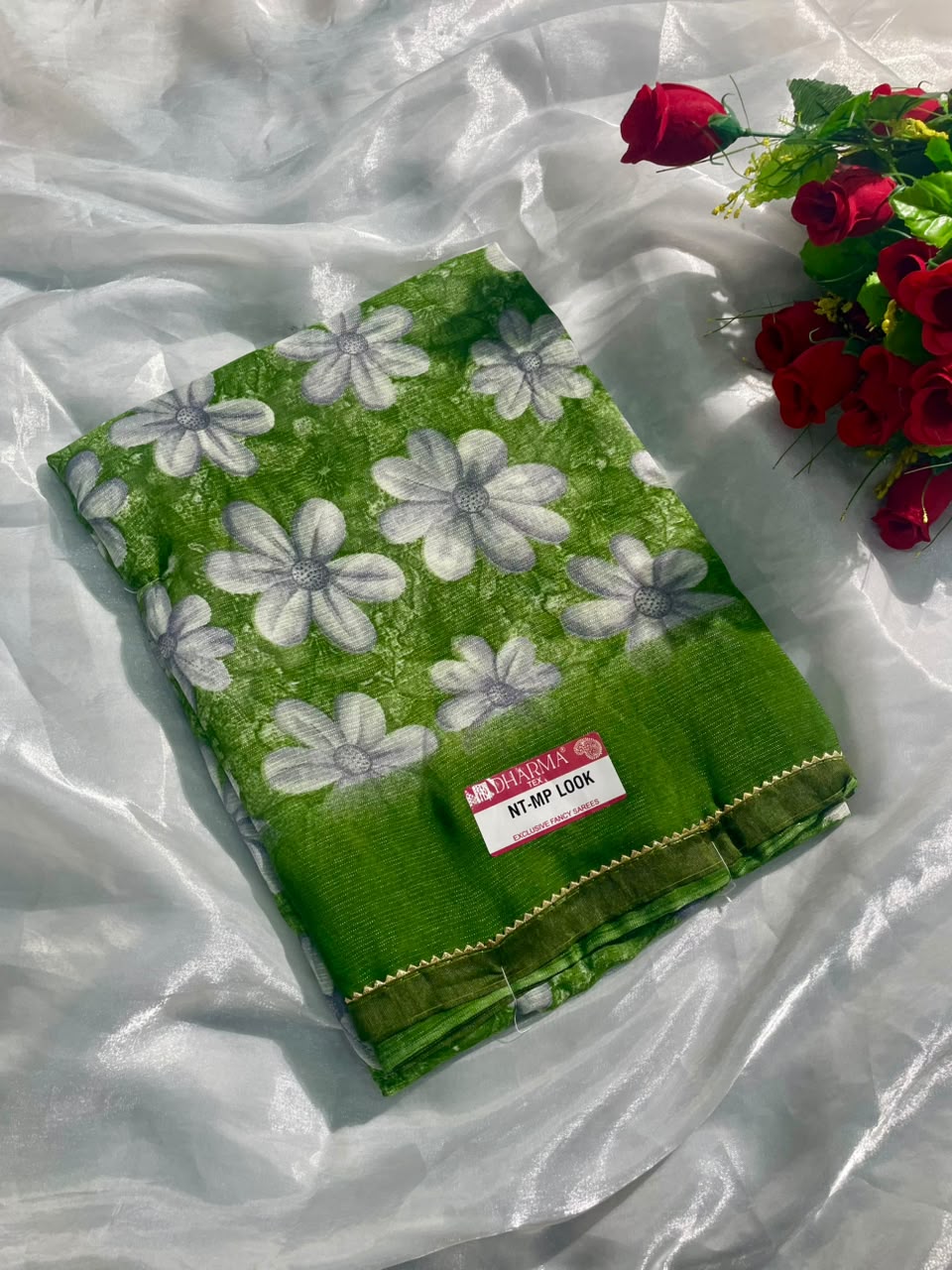 NT-MP LOOK RENIYAL FABRIC SAREE WITH BEAUTIFUL DESIGN WITH FLORAL DESIGN WITH BEAUTIFUL LACE WITH BLOUSE