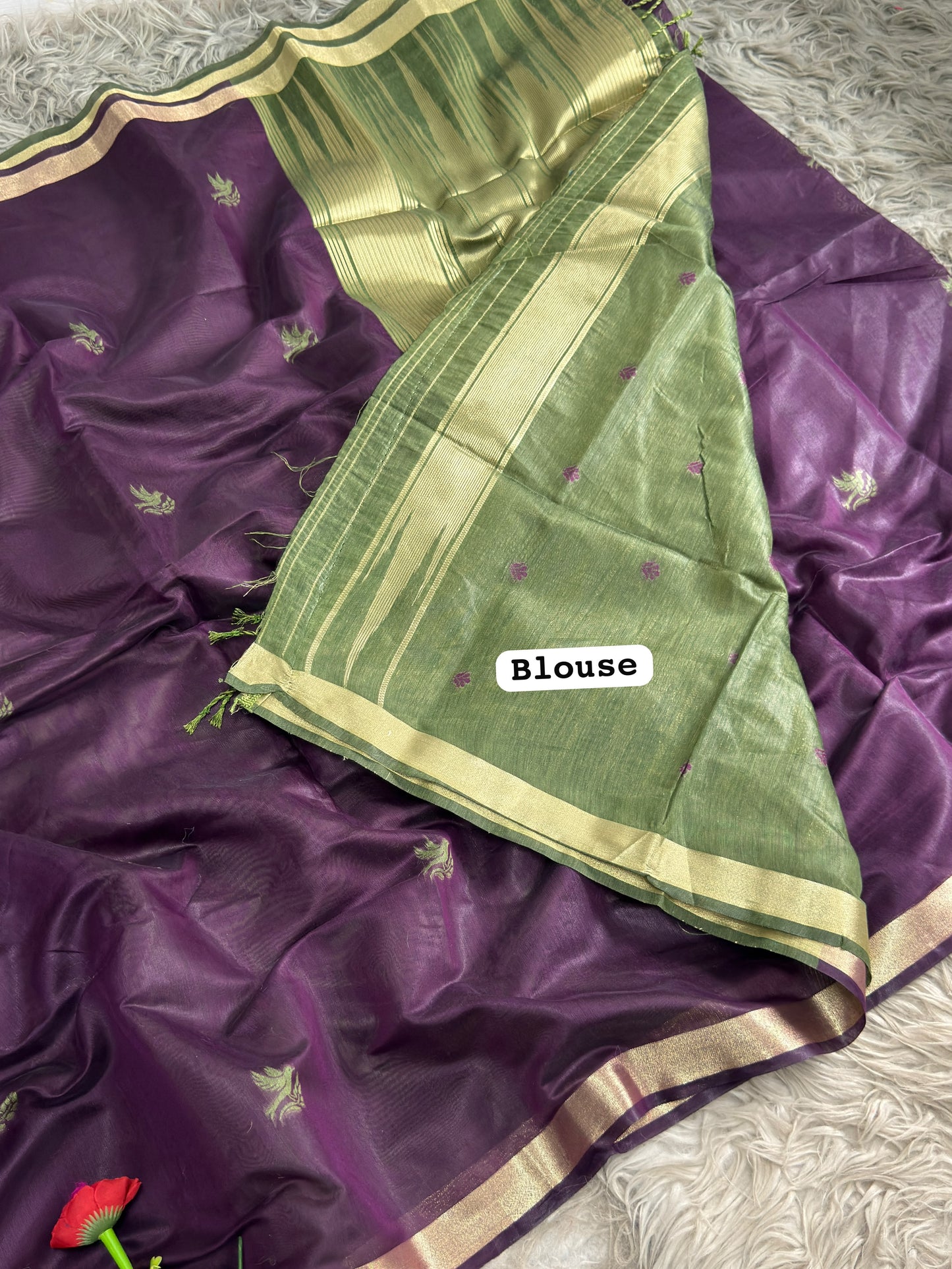 SA-5123 MAHESWARI COTTON SILK FABRIC SAREE WITH SMALL WOVEN FLORAL MOTIFS WITH ELEGANT ZARI DETAILING WITH BROAD GOLDEN ZARI BORDER
