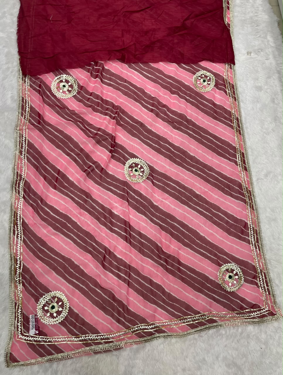 KAS-LUX-DARK WEIGHTLESS FABRIC SAREE WITH BEAUTIFUL GOTAPATTI WORK ON SAREE WITH BUTTA WITH BEAUTIFUL LAHERIYA DESIGN WITH BLOUSE