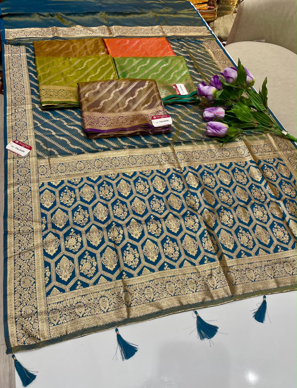 AJ-FALGUNI SOFT SILK FABRIC SAREE WITH RICH PALLU DESIGN WITH HEAVY ZARI WORK WITH LEHARIYA DESIGN WITH PIPING AND TASSELS WITH BLOUSE