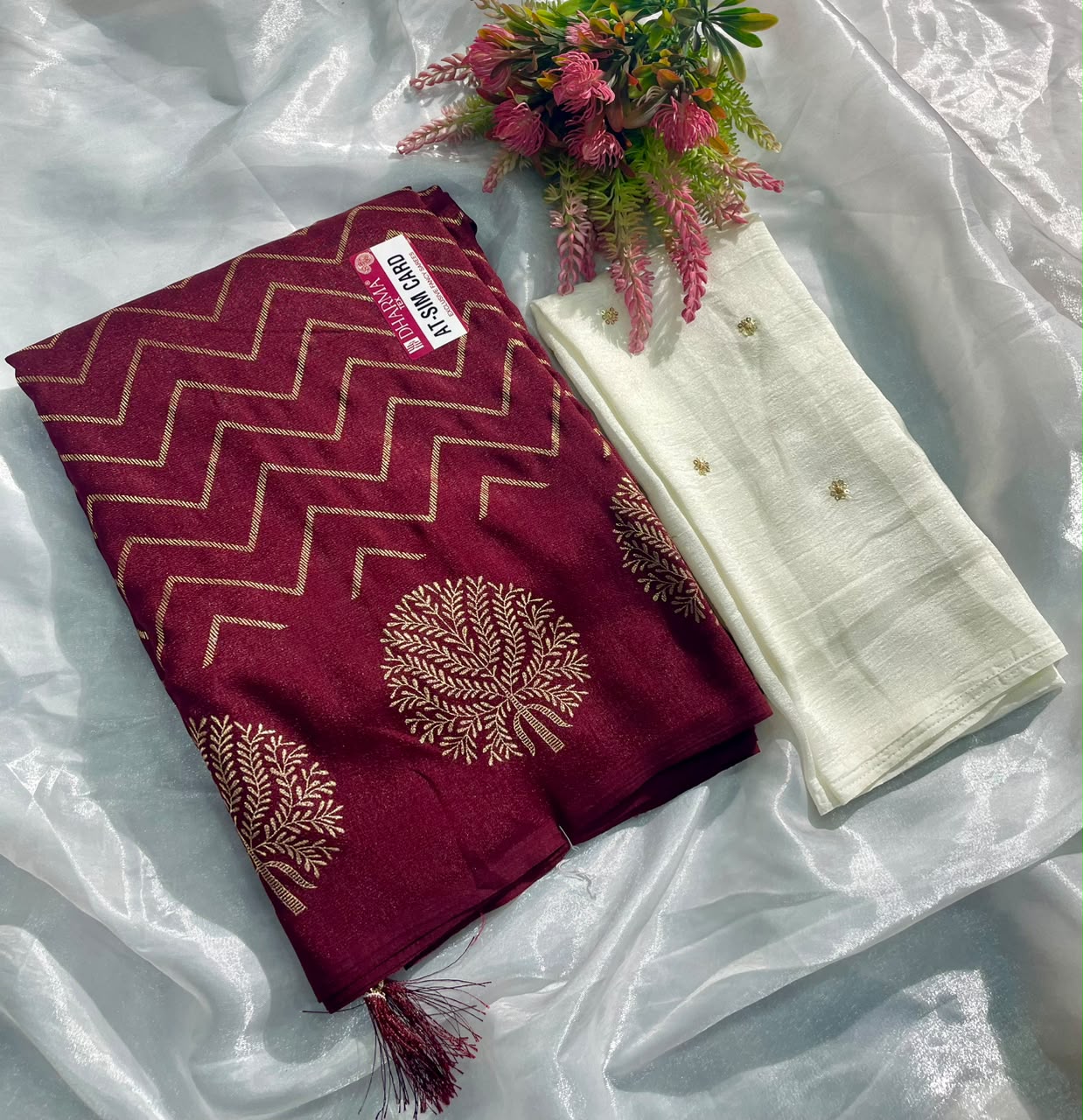 AT-SIM CARD VICHITRA FABRIC SAREE WITH BEAUTIFUL DESIGN WITH ZIGZAG DESIGN WITH BEAUTIFUL BUTTA DESIGN WITH TASSELS WITH BLOUSE