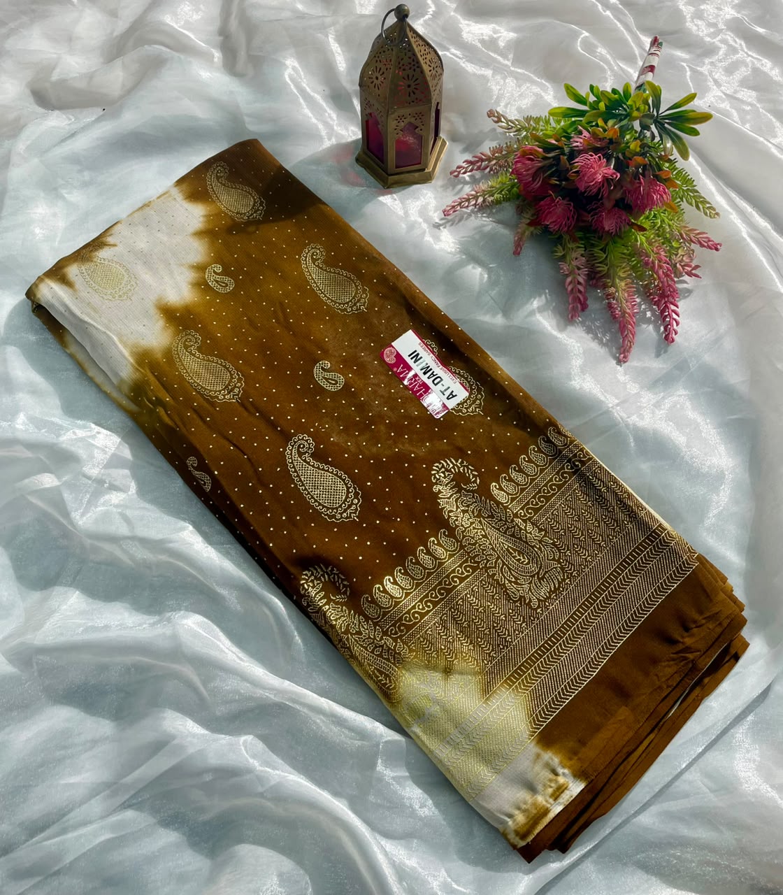 AT-DAMINI DANI MURGA FABRIC SAREE WITH BEAUTIFUL DESIGN WITH CARRY DESIGN WITH BEAUTIFUL BORDER ON PALLU WITH BLOUSE