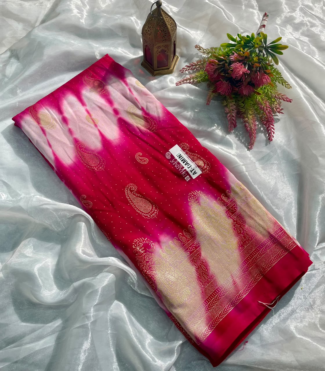AT-DAMINI DANI MURGA FABRIC SAREE WITH BEAUTIFUL DESIGN WITH CARRY DESIGN WITH BEAUTIFUL BORDER ON PALLU WITH BLOUSE