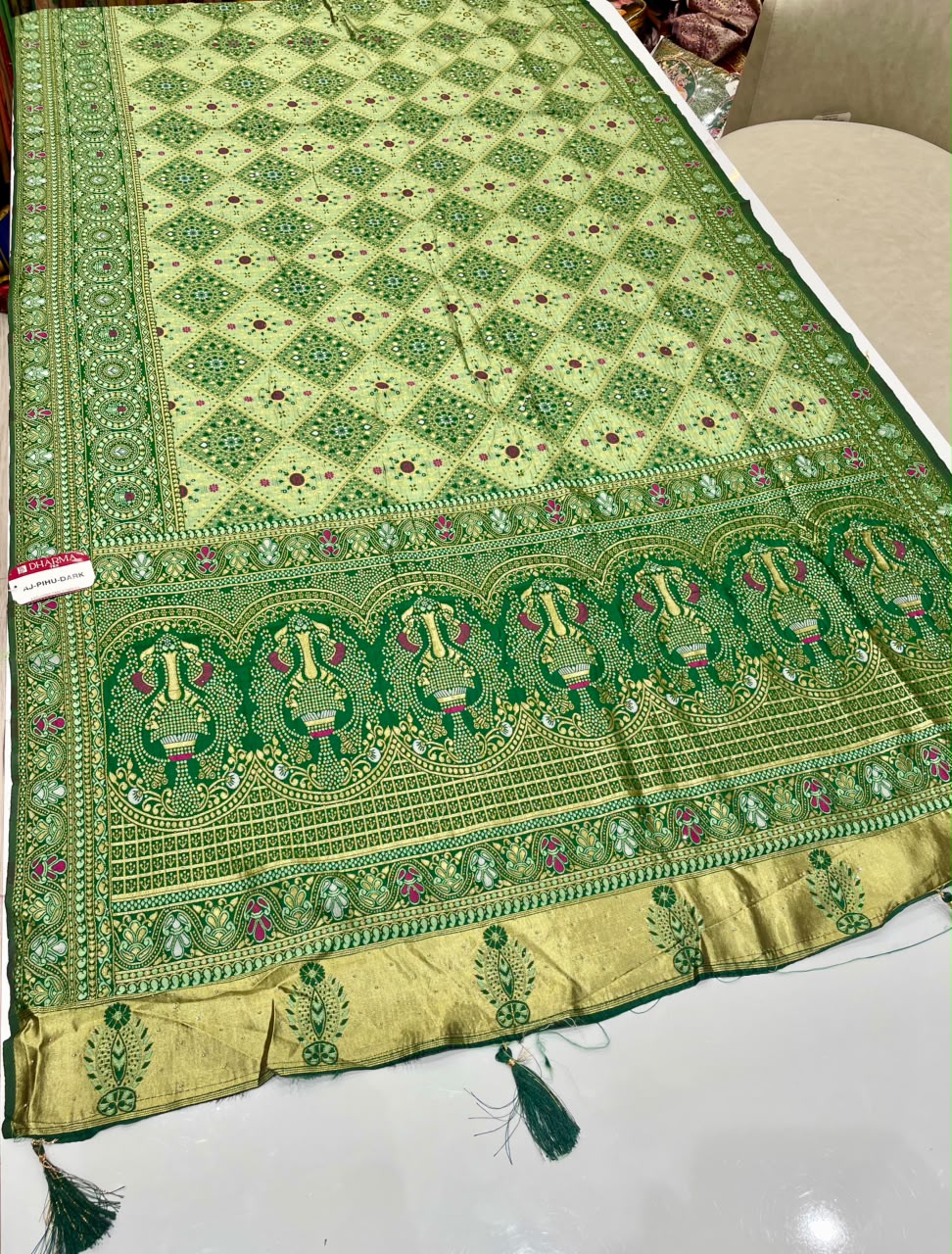 AJ-PIHU-DARK  CHAMPION FABRIC SAREE WITH BEAUTIFUL RICH PALLU DESIGN WITH LAGNI PATTA WORK WITH MEENAKARI WORK WITH HEAVY DESIGN ON SAREE WITH BLOUSE