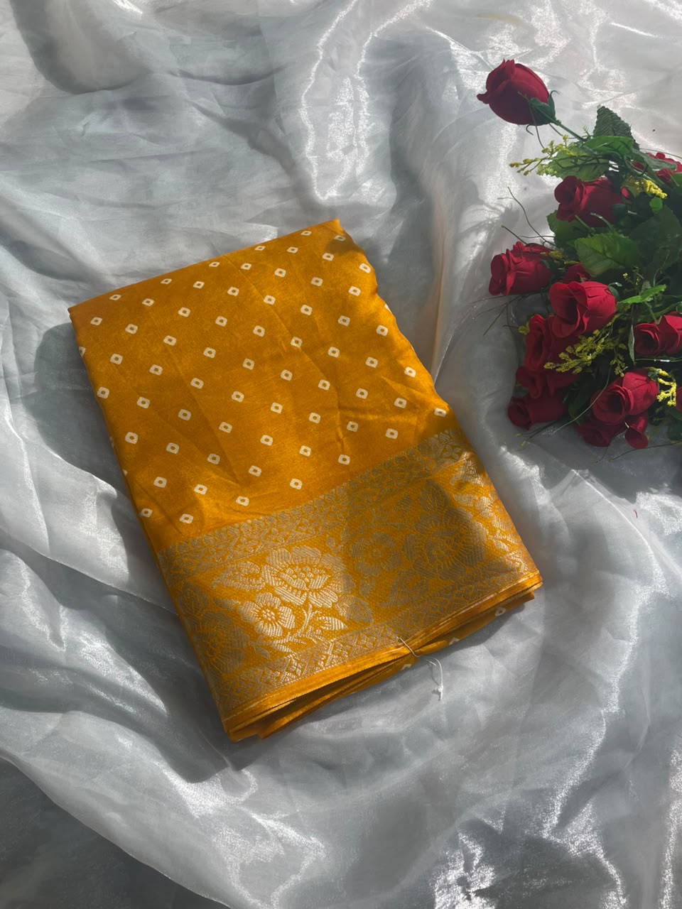 DP-4099 MARSHMALLOW FABRIC SAREE WITH BEAUTIFUL RICH PALLU WITH JACAURD BORDER WITH BLOUSE