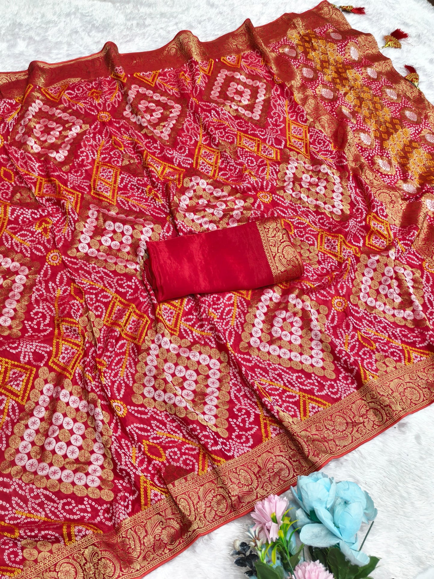 AJ-TANUSHREE VISCOS KHADDI GEORGETTE FABRIC SAREE WITH BEAUTIFUL DESIGN WITH RICH PALLU WITH BEAUTIFUL BANDHANI PRINT WITH FLORAL BORDER WITH BLOUSE