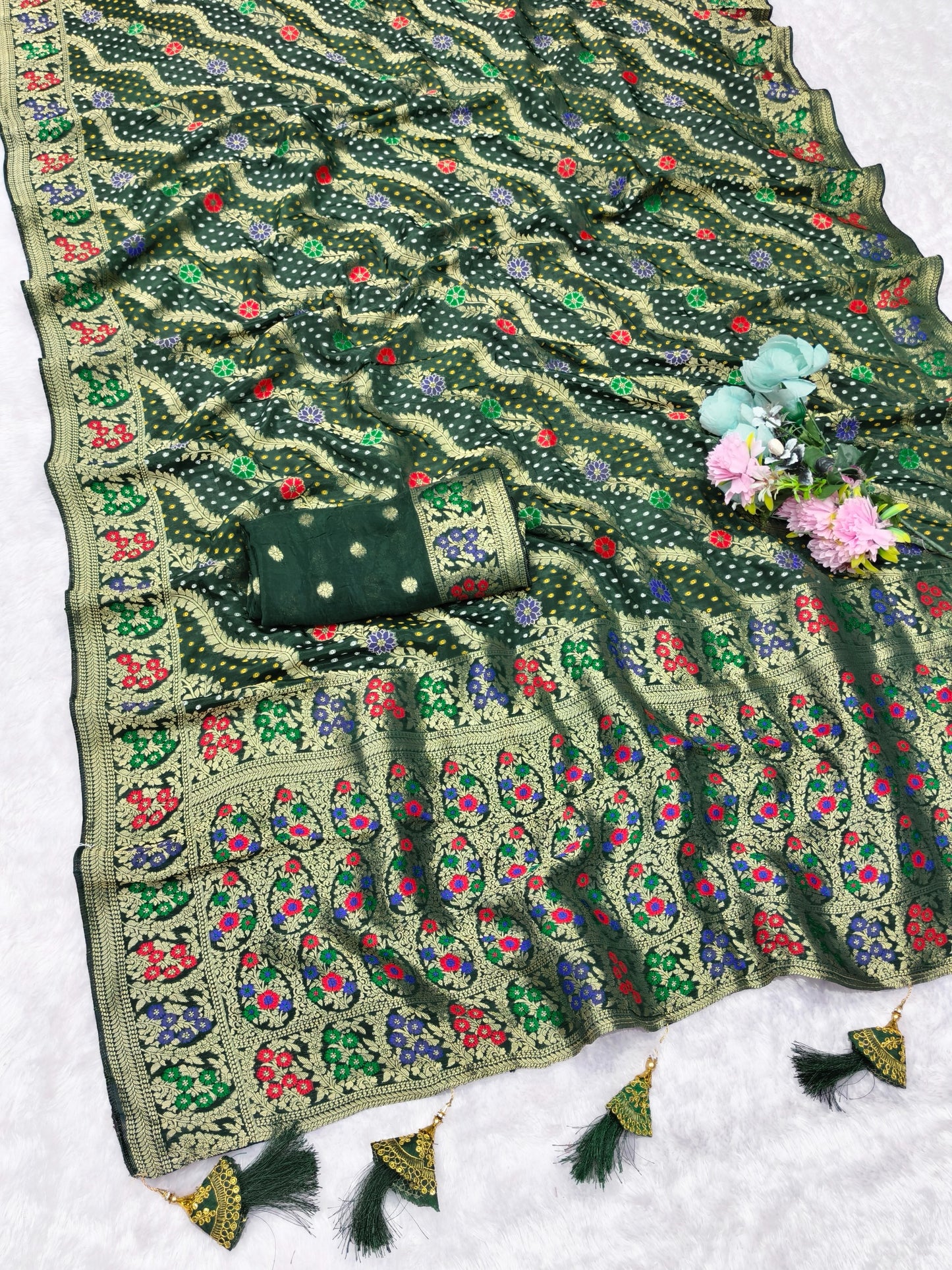 AJ-HEENA HO SILK FABRIC SAREE WITH RICH PALLU DESIGN WITH BEAUTIFUL DESIGN WITH LEHARIYA DESIGN WITH PIPING AND TASSELS WITH BLOUSE