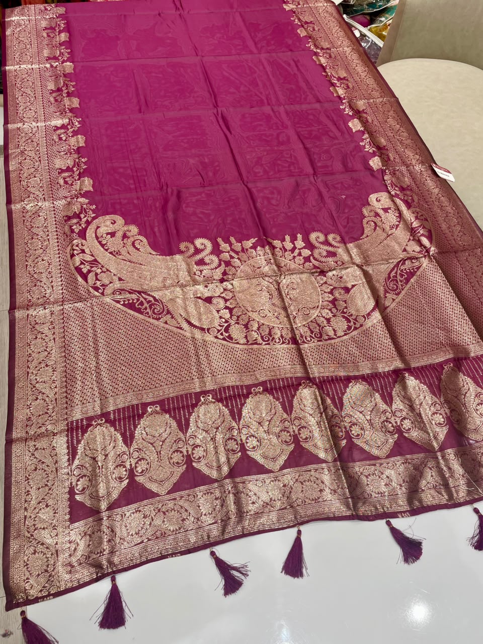 AJ-MAHIRA CHAMPION SILK FABRIC SAREE WITH HEAVY GRAND PALLU WITH ZARI WORK WITH PIPING AND TASSELS WITH BLOUSE
