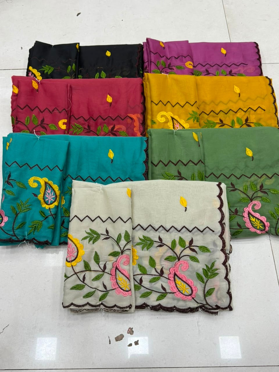 NN-2207 GEORGETTE FABRIC SAREE WITH BEAUTIFUL THREAD WORK EMBROIDERY ALLOVER WITH BLOUSE